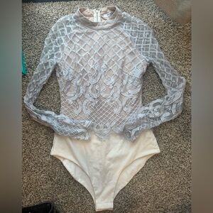 Elegant Lace Bodysuit - Gray and White